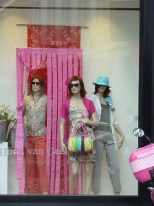 Etalagepoppen, inspiratie voor een thema. Foto; Rita Koolstra