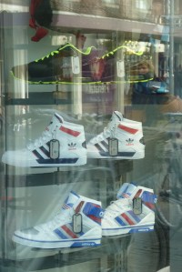 De gaande, rennende mens